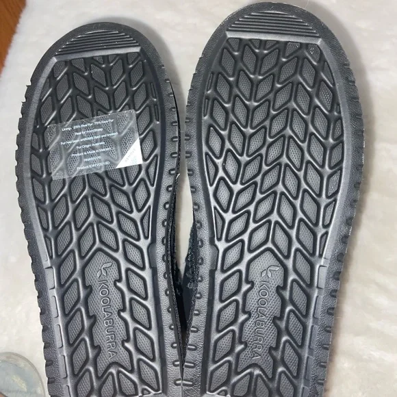 ugh boots - Picture 5 of 6